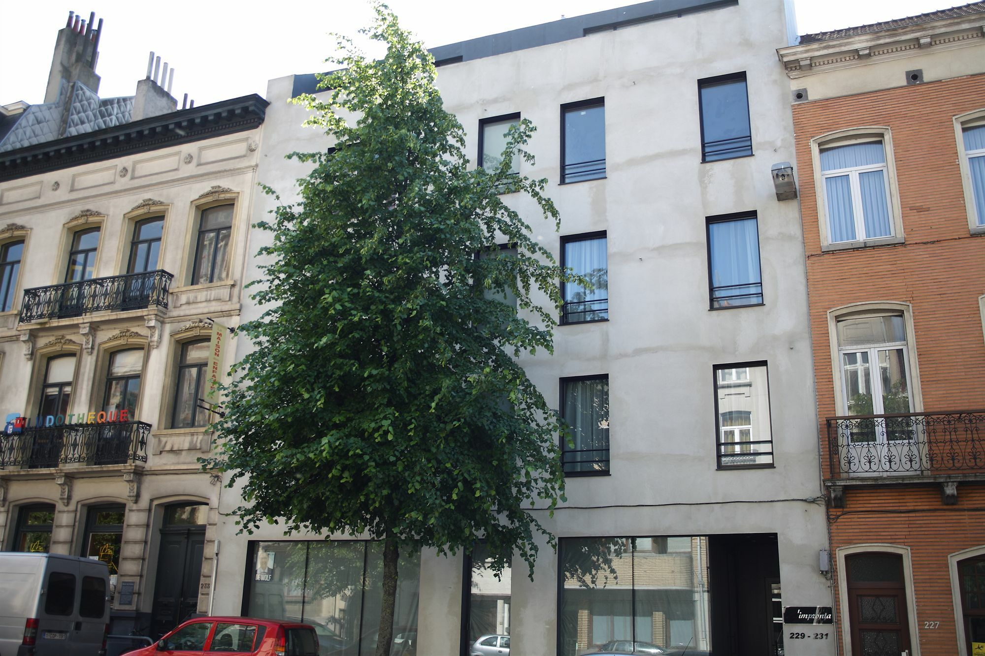 Aparthotel L'Impronta Etterbeek Exterior photo