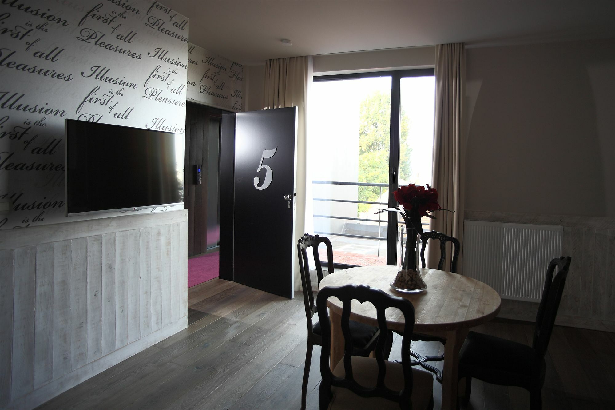 Aparthotel L'Impronta Etterbeek Exterior photo